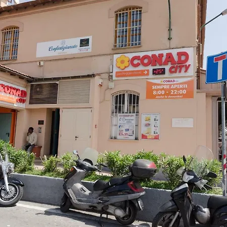 Alex Beach House Apartment Sanremo
